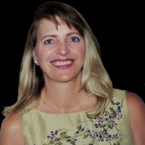 Meet your Posher, Saylor